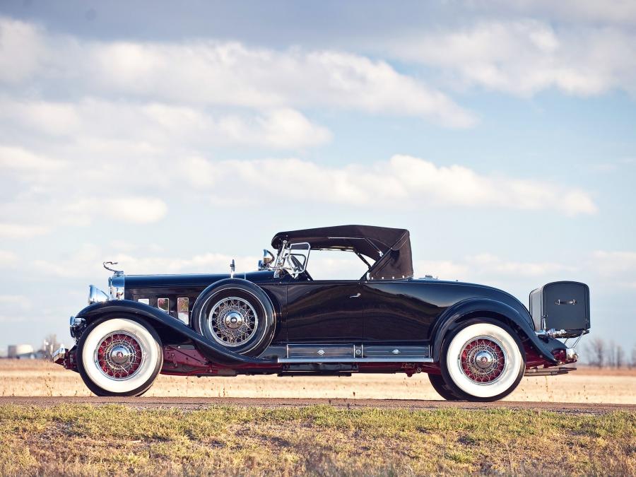  Cadillac Series 452 V16 Roadster by Fleetwood 1930 года  (фото 11 из 17)
